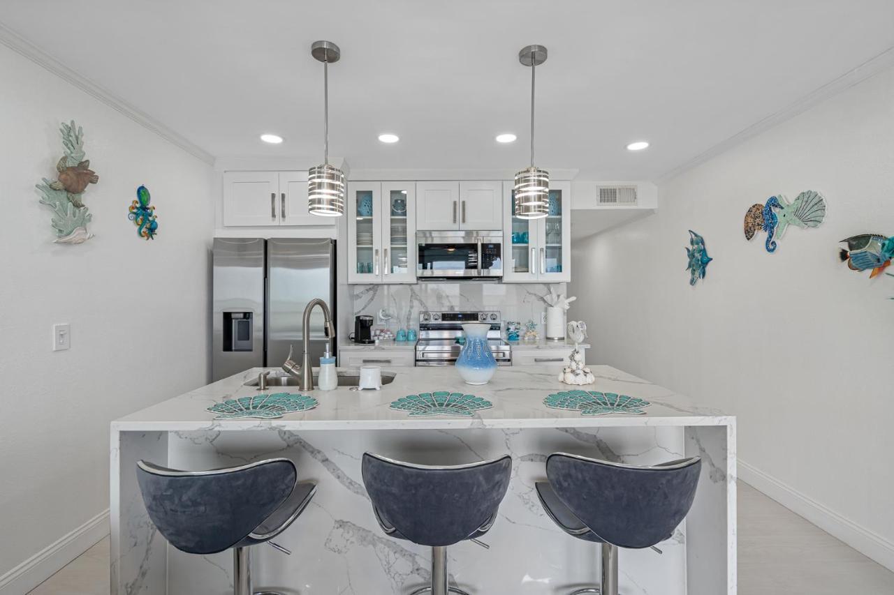 Welcome To Sea Forever Balcony With Ocean Views! Tampa Exteriér fotografie